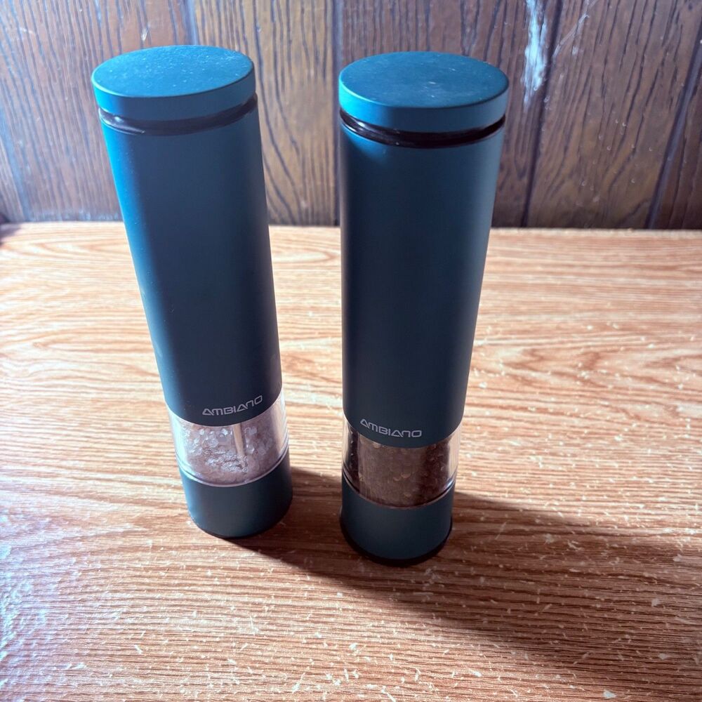 Ambiano Electric Salt and Pepper Shakers Mill Set Light Green No Box or Battery